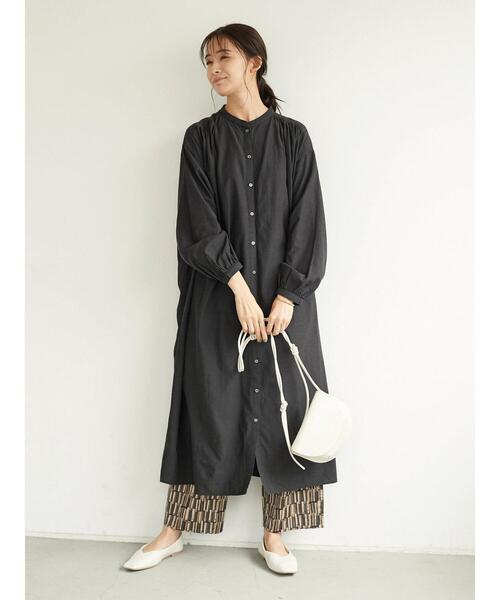CRAFT STANDARD BOUTIQUE（クラフトスタンダードブティック）の「スタンドカラーシャツワンピース　＊（シャツワンピース・レディース・ブラック/カーキ/ブルー/グレイッシュベージュ・FREE）」の7枚目の写真