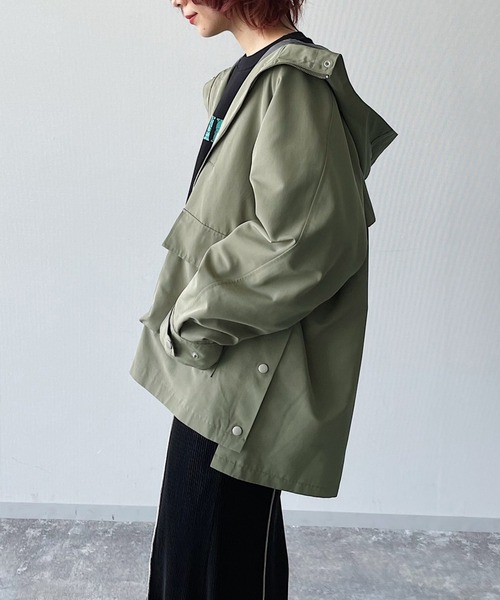 PAGEBOY(ページボーイ)の「スリットマウンテンパーカー(マウンテンパーカー・レディース・ブラック/オリーブ/グレイッシュベージュ・FREE)」の15枚目の写真