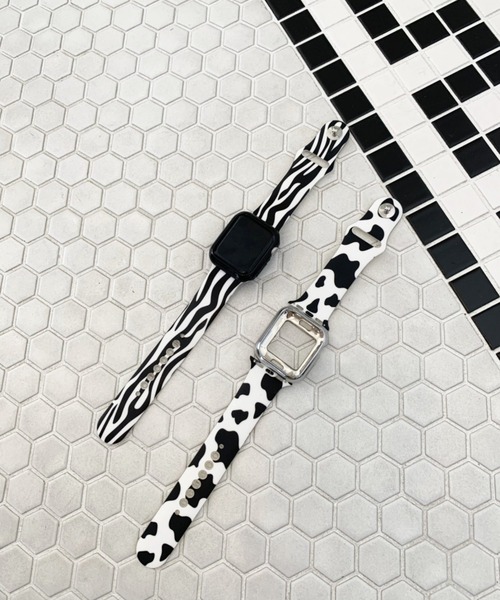 Me%(ミィパーセント)の「【38mm/40mm対応】アップルウォッチパターンバンド(アナログ腕時計・レディース・ホワイト/ブラック・MEDIUM)」の19枚目の写真