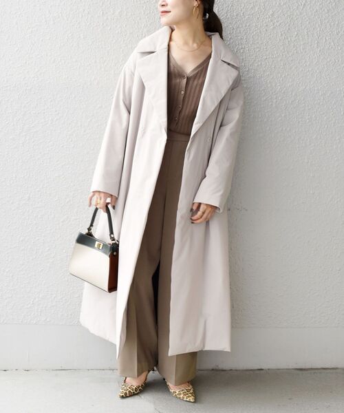 SHIPS（シップス）の「〈手洗い可能〉ストレッチタフタコート◆（その他アウター・レディース・ベージュ/ネイビー・36/38）」の6枚目の写真