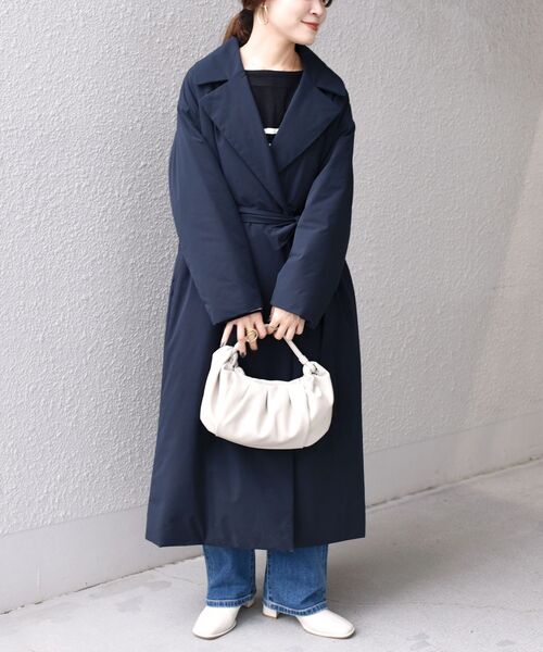 SHIPS（シップス）の「〈手洗い可能〉ストレッチタフタコート◆（その他アウター・レディース・ベージュ/ネイビー・36/38）」の17枚目の写真