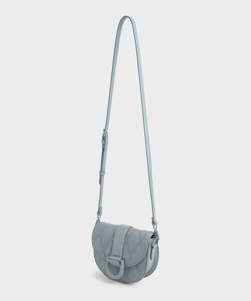 CHARLES & KEITH（チャールズ & キース）の「【販売終了】ミニガビーヌ キルテッドサドルバッグ / Mini Gabine Quilted Saddle Bag（ショルダーバッグ・レディース・ブラック/オリーブ/ブルー系その他4・S）」の11枚目の写真
