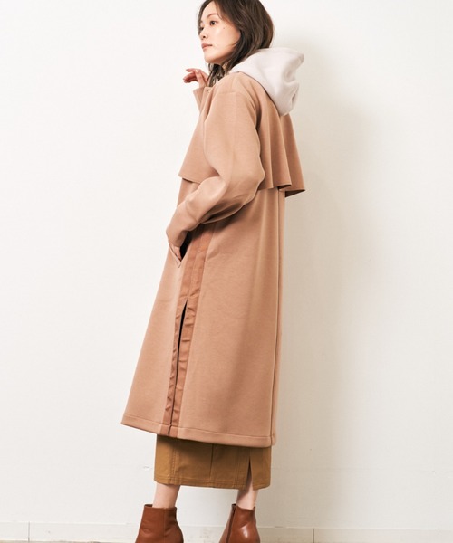 HERENCIA（ヘレンチア）の「バックシャン サイドテープ エアクッション ノーカラー ロングコート（ノーカラーコート・レディース・ライトブルー/ブラック/ライトブラウン/ミント/グレイッシュベージュ・MEDIUM）」の3枚目の写真