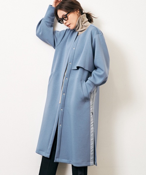 HERENCIA（ヘレンチア）の「バックシャン サイドテープ エアクッション ノーカラー ロングコート（ノーカラーコート・レディース・ライトブルー/ブラック/ライトブラウン/ミント/グレイッシュベージュ・MEDIUM）」の5枚目の写真