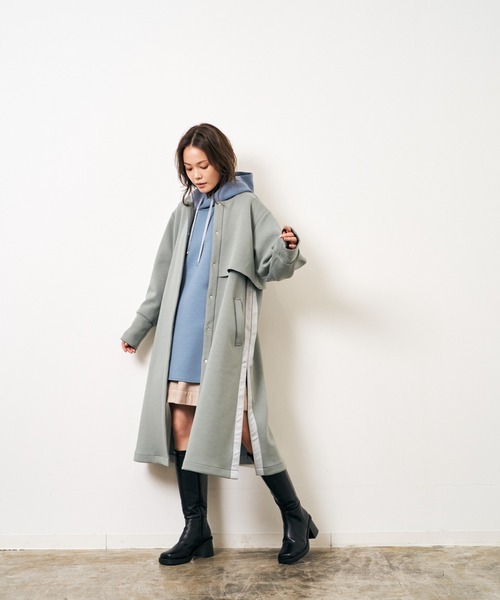 HERENCIA（ヘレンチア）の「バックシャン サイドテープ エアクッション ノーカラー ロングコート（ノーカラーコート・レディース・ライトブルー/ブラック/ライトブラウン/ミント/グレイッシュベージュ・MEDIUM）」の18枚目の写真