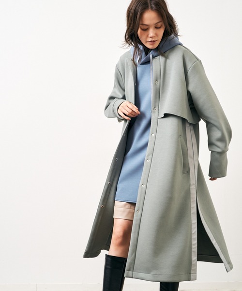 HERENCIA（ヘレンチア）の「バックシャン サイドテープ エアクッション ノーカラー ロングコート（ノーカラーコート・レディース・ライトブルー/ブラック/ライトブラウン/ミント/グレイッシュベージュ・MEDIUM）」の17枚目の写真