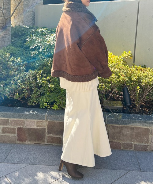 StyleSea(スタイルシー)の「エコムートンクロップドフライトジャケット(ムートンコート・レディース・ブラウン/アイボリー・FREE)」の5枚目の写真