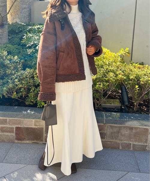 StyleSea(スタイルシー)の「エコムートンクロップドフライトジャケット(ムートンコート・レディース・ブラウン/アイボリー・FREE)」の3枚目の写真