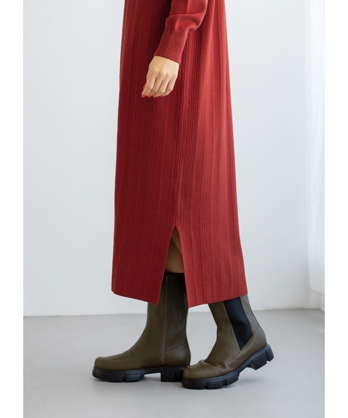 STYLE DELI(スタイルデリ)の「【LUXE】ポロ襟リブニットワンピース(ワンピース・レディース・ネイビー/レッド・01/02)」の20枚目の写真