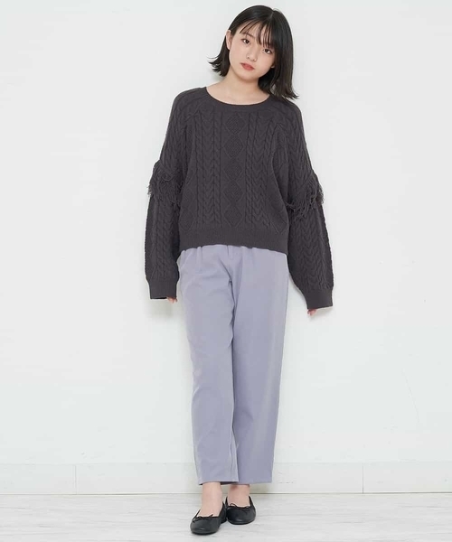 a.v.v（アーヴェヴェ）の「[150-160]タックテーパードパンツ（スラックス・キッズ・グリーン/ライトブルー・150/160）」の4枚目の写真