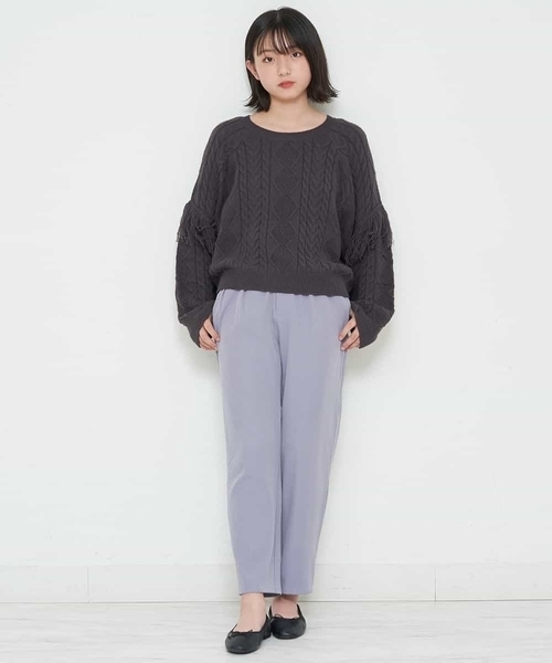 a.v.v（アーヴェヴェ）の「[150-160]タックテーパードパンツ（スラックス・キッズ・グリーン/ライトブルー・150/160）」の6枚目の写真