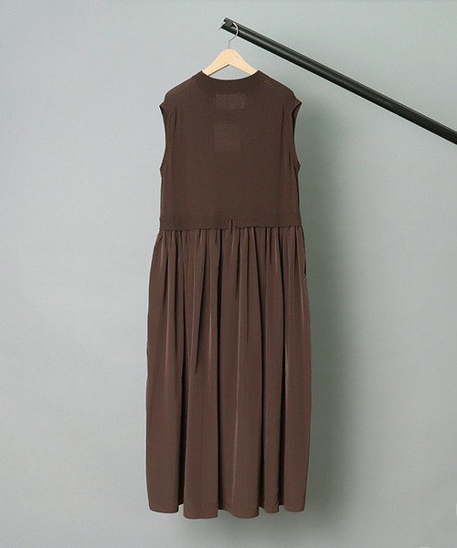 ADAWAS（アダワズ）の「【 ADAWAS / アダワス 】 GATHERED DRESS / ギャザードレス（ワンピース・レディース・ブラウン/ピンク・FREE）」の4枚目の写真