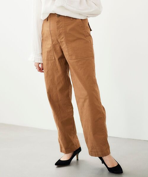 le.coeur blanc(ルクールブラン)の「バックサテンストレッチベイカーパンツ(その他パンツ・レディース・キャメル/カーキオリーブ・36/38)」の16枚目の写真