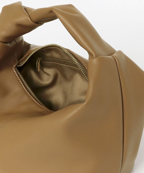 URBAN RESEARCH（アーバンリサーチ）の「One Knot Handle Bag（ハンドバッグ・レディース・グリーン/アイボリー/キャメル/イエロー系その他/インディゴブルー・-）」の8枚目の写真