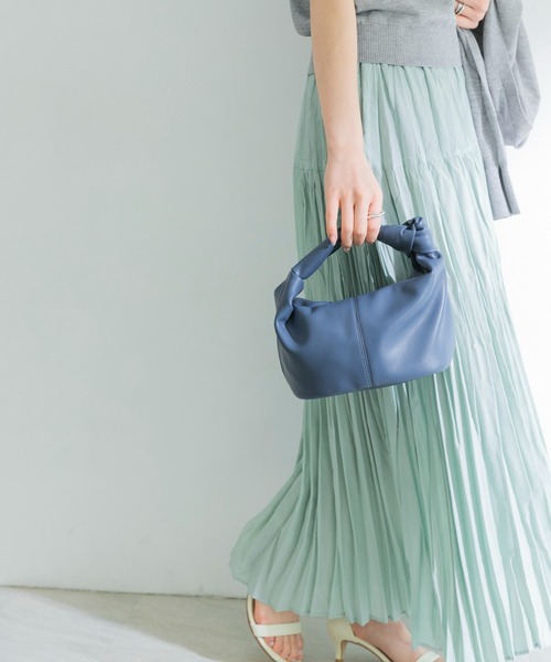 URBAN RESEARCH（アーバンリサーチ）の「One Knot Handle Bag（ハンドバッグ・レディース・グリーン/アイボリー/キャメル/イエロー系その他/インディゴブルー・-）」の21枚目の写真