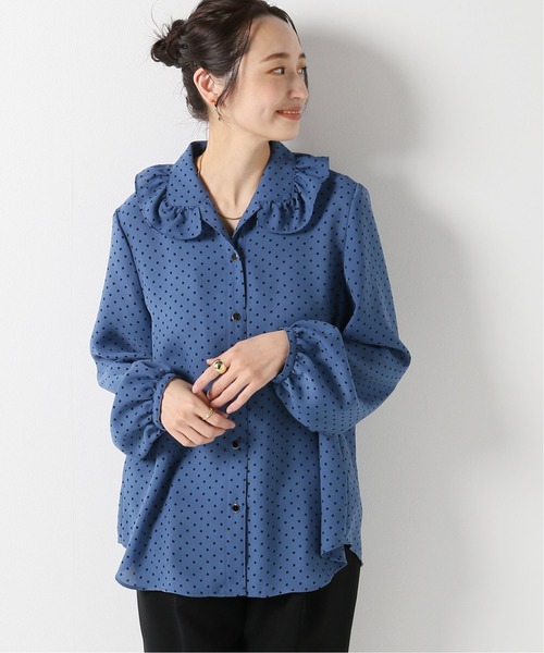 La TOTALITE(ラトータリテ)の「ドットフリルカラーシャツ【手洗い可能】(シャツ/ブラウス・レディース・ネイビー/オリーブ/サックスブルー・FREE)」の3枚目の写真