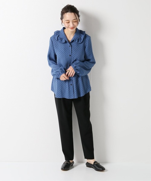 La TOTALITE(ラトータリテ)の「ドットフリルカラーシャツ【手洗い可能】(シャツ/ブラウス・レディース・ネイビー/オリーブ/サックスブルー・FREE)」の22枚目の写真