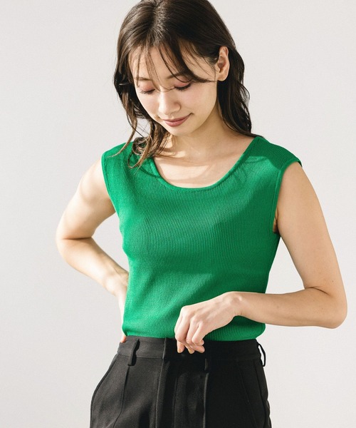 mysty woman(ミスティウーマン)の「ストレッチフィットニットタンク 275130(タンクトップ・レディース・ブラック/ベージュ/オフホワイト/オレンジ/グリーン・FREE)」の4枚目の写真