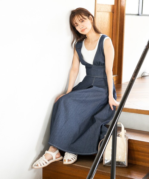 mysty woman(ミスティウーマン)の「ストレッチフィットニットタンク 275130(タンクトップ・レディース・ブラック/ベージュ/オフホワイト/オレンジ/グリーン・FREE)」の21枚目の写真