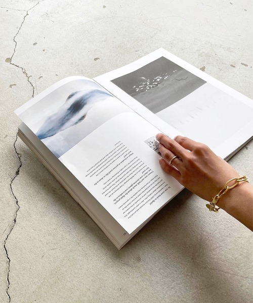 PT（ピーティ）の「Pt(ピーティー) BIGチェーンブレス（ブレスレット・レディース・シルバー/ゴールド・ONE SIZE）」の3枚目の写真