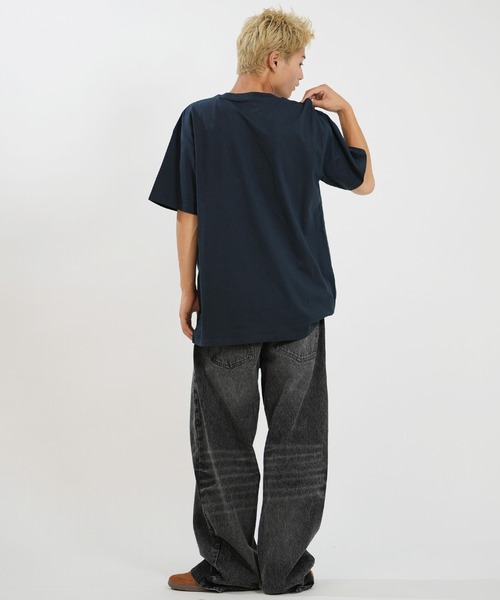 Carhartt WIP(カーハートダブリューアイピー)の「Carhartt WIP/カーハートダブリューアイピー 半袖 Tシャツ ショートスリーブアメリカンスクリプトTシャツ S/S American Script T-Shirt I029956(Tシャツ/カットソー・メンズ・ホワイト/ブラック/ナチュラル/グリーン/ネイビー/ベージュ/アッシュグレー/ダークブルー・XL/M/L/S)」の14枚目の写真
