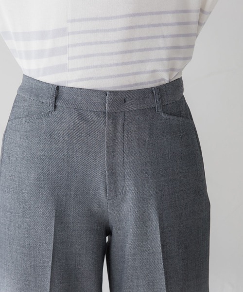 la.f…(ラエフ)の「HAUTEC ワイドストレートパンツ《セットアップ対応/洗濯機で洗える》(その他パンツ・レディース・ホワイト/ネイビー/グレー/ダークネイビー/ホワイト系その他・11号/7号/9号)」の16枚目の写真