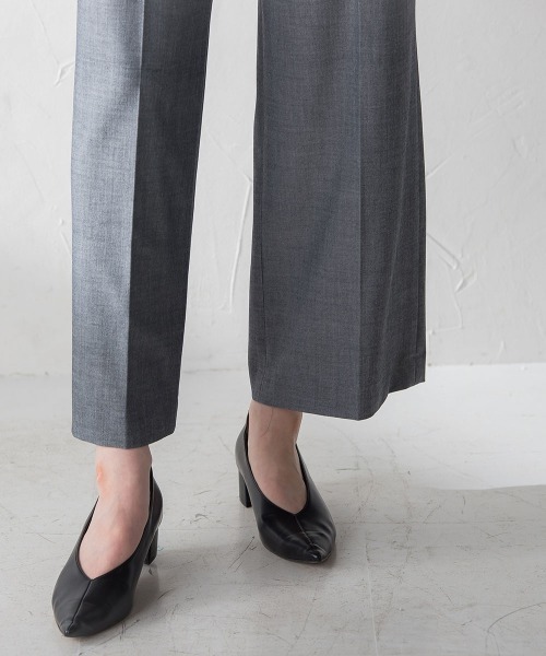 la.f…(ラエフ)の「HAUTEC ワイドストレートパンツ《セットアップ対応/洗濯機で洗える》(その他パンツ・レディース・ホワイト/ネイビー/グレー/ダークネイビー/ホワイト系その他・11号/7号/9号)」の18枚目の写真