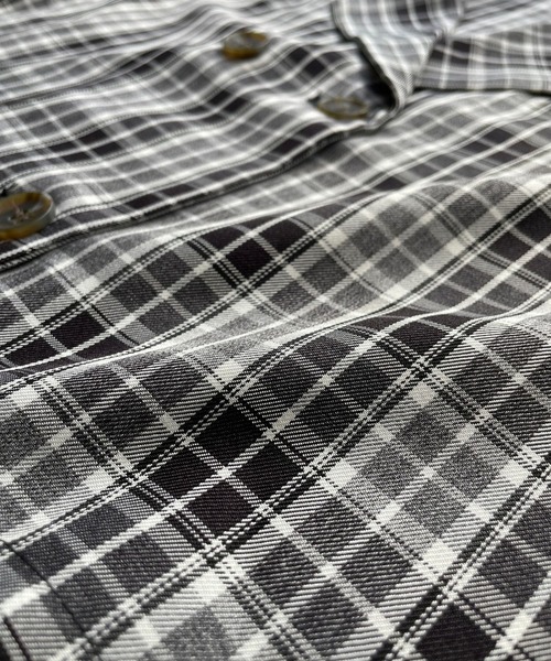 ＪＵＧＬＡＮＳ（ユグランス）の「☆ シーズンムード漂う。チェック柄ショート開衿シャツ　30513A232（シャツ/ブラウス・レディース・ブラック/オレンジ/グリーン・FREE）」の8枚目の写真