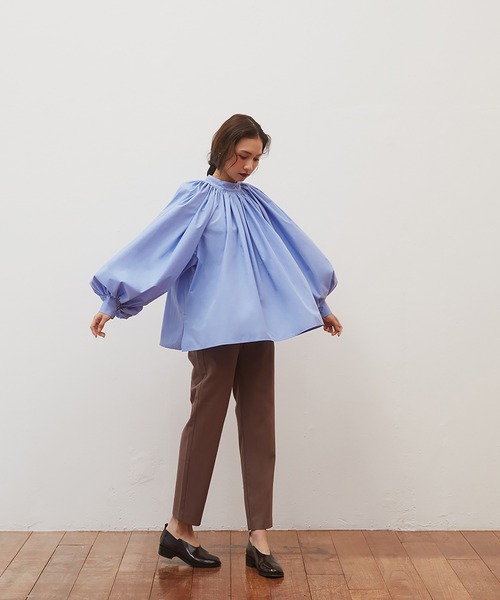 RANDEBOO(ランデブー)の「Pencil pants(スラックス・レディース・ブルー/ブラウン・0/1)」の3枚目の写真