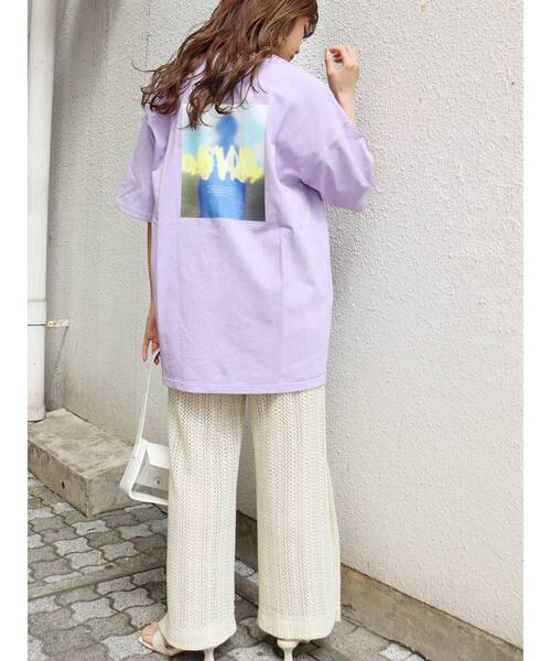 MURUA(ムルーア)の「ブラーフォトTシャツ(Tシャツ/カットソー・レディース・ホワイト/ブラック/パープル・FREE)」の10枚目の写真