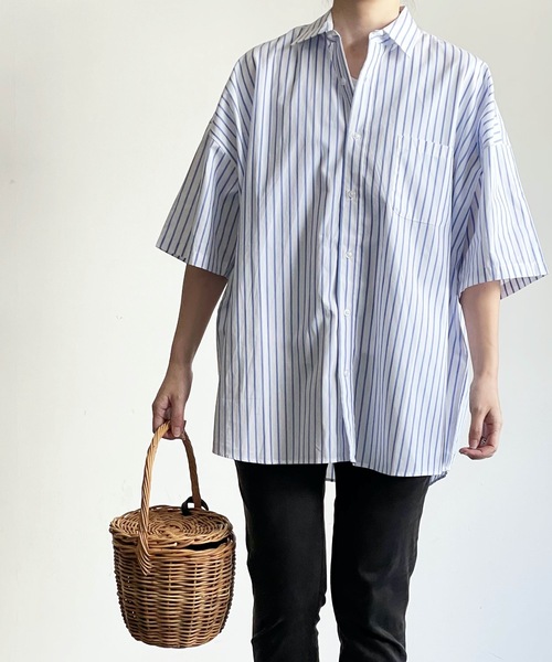 THE TWENTYSEVEN（ザ トゥエンティーセブン）の「The TWENTYSEVEN:CTN BROAD LOOSE FIT SHIRTS S/S ブロードBIG レギュラーカラーシャツショートスリーブ（シャツ/ブラウス・レディース・ホワイト/サックスブルー/イエロー/ラベンダー・M/L/XL）」の2枚目の写真