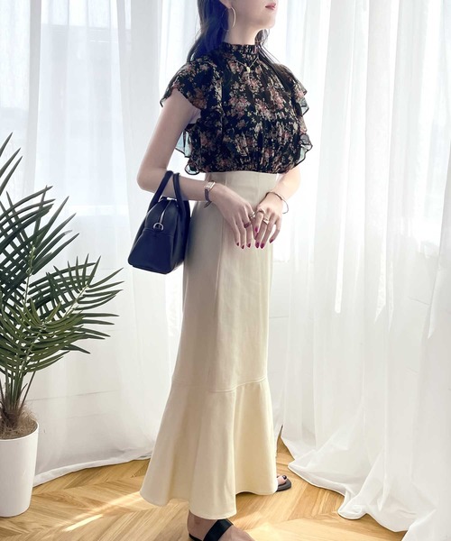 Milly - ラクシュミー 新品、未使用、Milly半袖 ブラウス mily bilet】大人愛され甘め主役級トップス。肩リボンオフショル