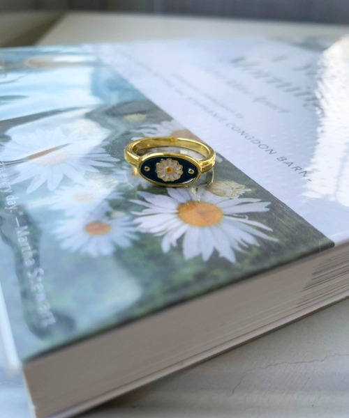 lala Born（ララボーン）の「マーガレットリング（リング・レディース・ゴールド・FREE）」の6枚目の写真