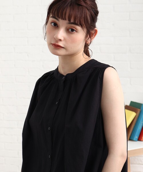 Cutie Blonde（キューティーブロンド）の「◆ノースリギャザーブラウス（シャツ/ブラウス・レディース・オフホワイト/ブラック/グリーン/ダークオレンジ・00）」の19枚目の写真