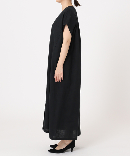 journal standard L'essage(ジャーナルスタンダードレサージュ)の「両ポケットショートスリーブVネックワンピース(ワンピース・レディース・ブラック/イエロー/ブラウン/ホワイト・36/38)」の16枚目の写真
