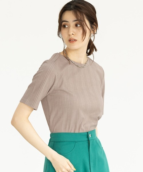 GeeRA（ジーラ）の「ランダムリブ上品Ｔシャツ（Tシャツ/カットソー・レディース・ブラック/オフホワイト/ベージュ/ブルー・MEDIUM/LARGE/X-LARGE）」の3枚目の写真
