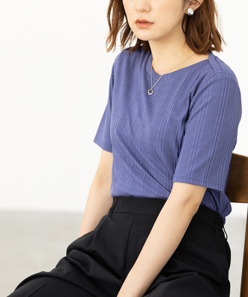 GeeRA（ジーラ）の「ランダムリブ上品Ｔシャツ（Tシャツ/カットソー・レディース・ブラック/オフホワイト/ベージュ/ブルー・MEDIUM/LARGE/X-LARGE）」の7枚目の写真