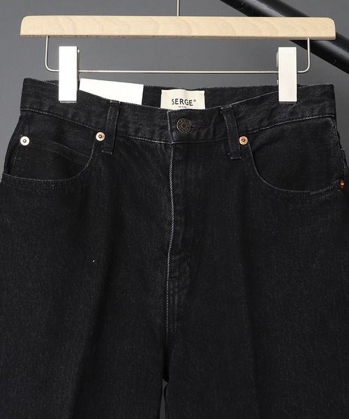 SERGE de bleu(サージ)の「【 SERGE de bleu / サージ 】 STACKS/BLACK FADE スタックスブラックフェード(デニムパンツ・レディース・ブラック・24/25/26)」の4枚目の写真