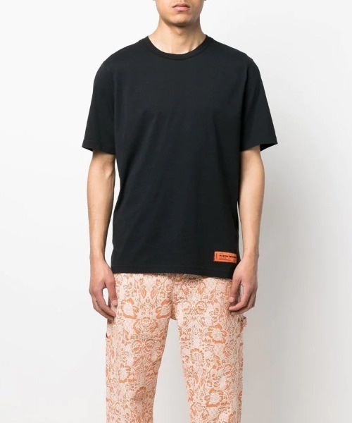 HERON PRESTON(ヘロンプレストン)の「【HERON PRESTON】SS TEE REG LOGO RECYCLED(Tシャツ/カットソー・メンズ・ブラック/オレンジ・M/L)」の6枚目の写真
