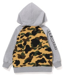 A BATHING APE（アベイシングエイプ）の「1ST CAMO SHARK PATCH ZIP