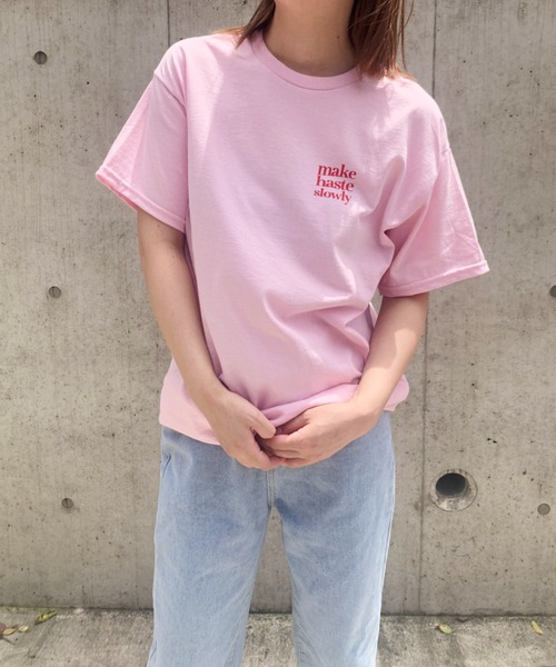 CLEA(クレア)の「【GILDAN】アソートロゴオーバーサイズ半袖Tシャツ(Tシャツ/カットソー・レディース・ホワイト/ブラック/ダークブラウン/ピンク/ホワイト系その他/ナチュラル/ホワイト系その他2・M/L)」の19枚目の写真