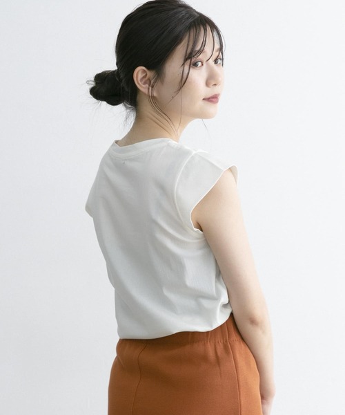 URBAN RESEARCH ROSSO(アーバンリサーチロッソ)の「フレンチTシャツ(Tシャツ/カットソー・レディース・チャコールグレー/ブラック/オフホワイト/ラベンダー・FREE)」の10枚目の写真