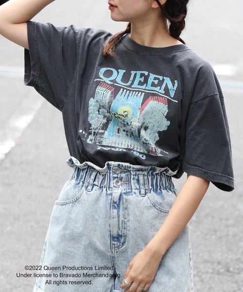 Right-on（ライトオン）の「ヴィンテージ加工バンドＴ（Tシャツ/カットソー・メンズ・ブラック×イエロー/ブラック×ブルー/ホワイト/ブラック/ダークグリーン/オフホワイト/イエロー/ブラック×ホワイト/ブラック×レッド・S/M/L/XL）」の7枚目の写真