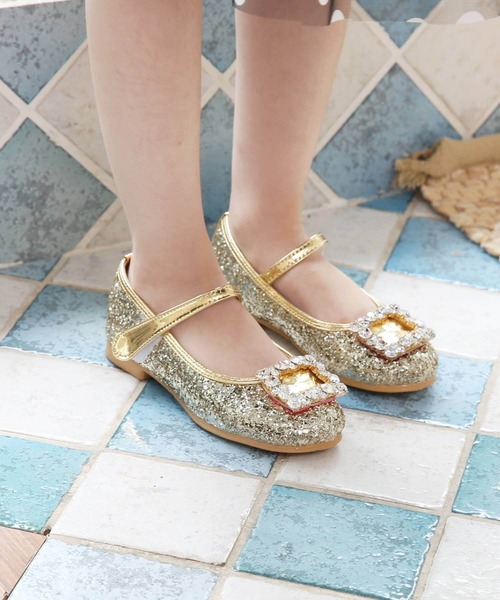 Rora(ローラ)の「ゆめキラ フォーマルシューズ(パンプス・キッズ・ゴールド・20.0cm/17.0cm/21.0cm/18.0cm/19.0cm/16.0cm)」の8枚目の写真