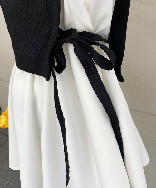 StyleSea(スタイルシー)の「ドッキングベストブラウス(シャツ/ブラウス・レディース・ブラック/グリーン/グレイッシュベージュ・MEDIUM)」の12枚目の写真