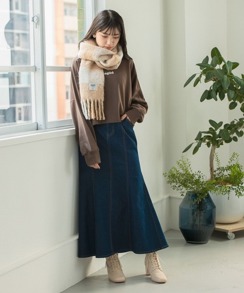 repipi armario(レピピ アルマリオ)の「チビロゴフロッキースウェット(スウェット・キッズ・ブラック/ナチュラル/モカ/パープル・SMALL/MEDIUM/LARGE)」の5枚目の写真