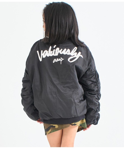 ANAP kids(アナップキッズ)の「ボリュームMA-1(MA-1・キッズ・ブラック/カーキ/アイボリー・110cm/120cm/130cm)」の17枚目の写真