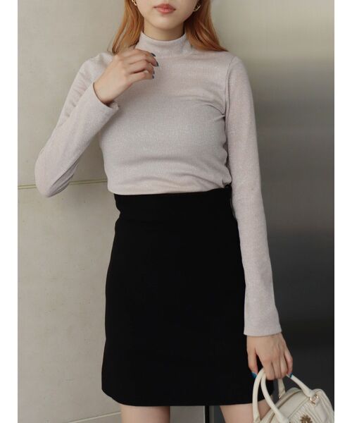 EVRIS（エヴリス）の「ラメタートルネックプルオーバー（Tシャツ/カットソー・レディース・ブラウン/ブラック/アイボリー・FREE）」の2枚目の写真