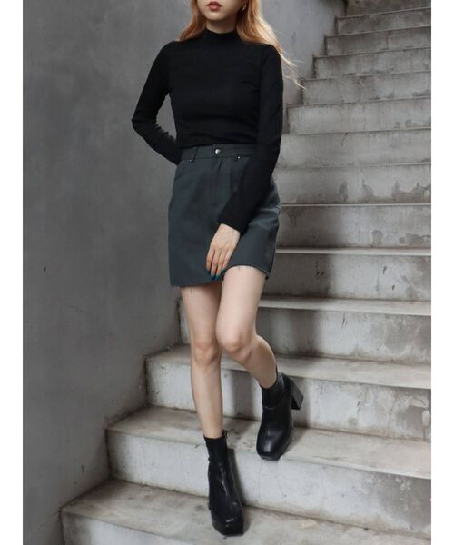 EVRIS（エヴリス）の「ラメタートルネックプルオーバー（Tシャツ/カットソー・レディース・ブラウン/ブラック/アイボリー・FREE）」の17枚目の写真