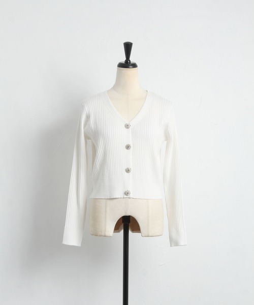 tocco closet（トッコ　クローゼット）の「フラワービジュー付きショート丈リブニットカーディガン（カーディガン/ボレロ・レディース・チャコール/ミント/オフホワイト/ブラック/サックスブルー/ピンク/レモンイエロー・M）」の8枚目の写真